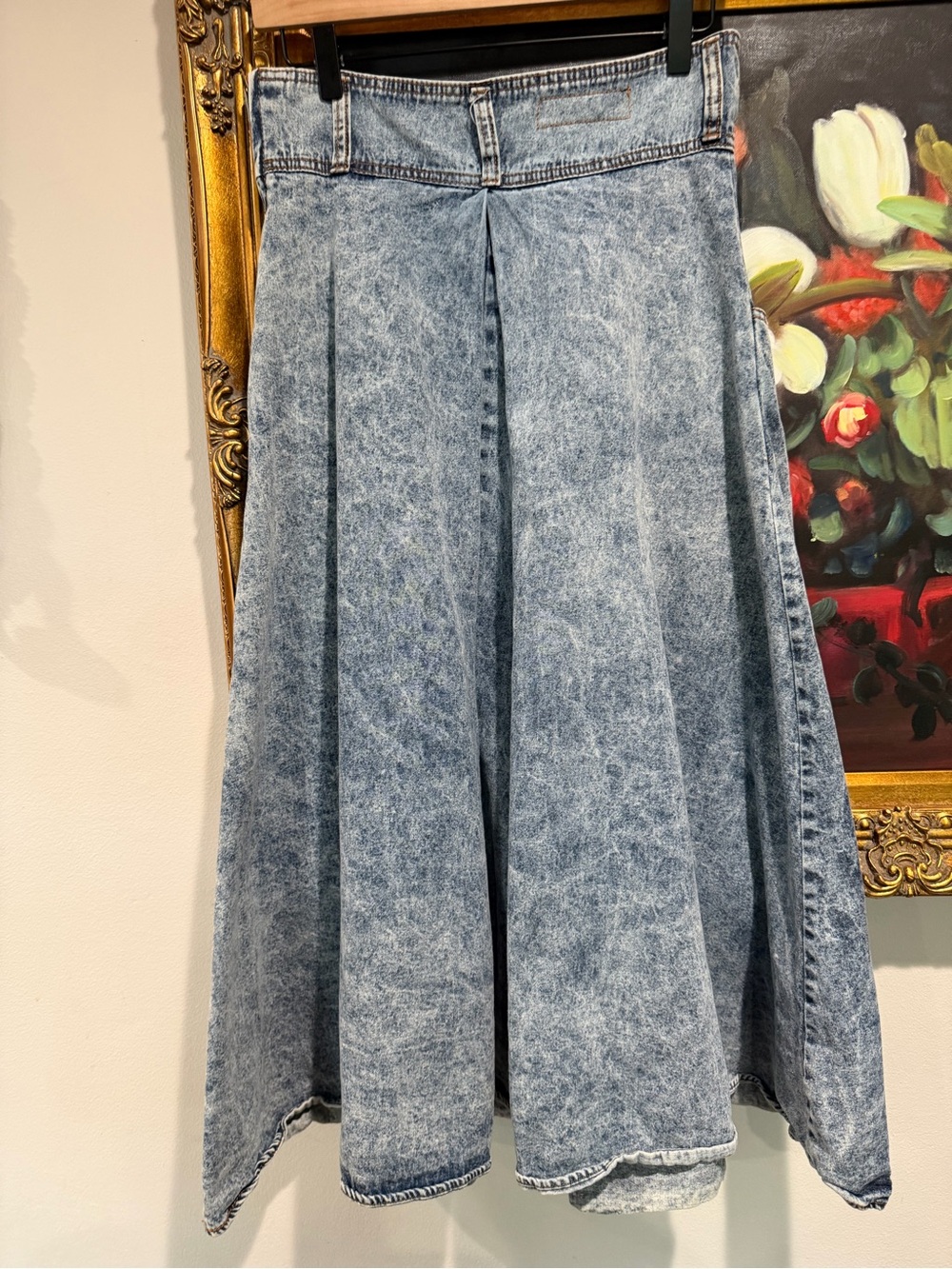 Rare find Vintage acid- washed denim skirt, from 1980 - Picture 2 of 8
